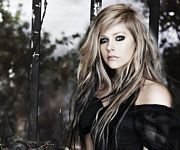 pic for Avril Lavigne 960x800